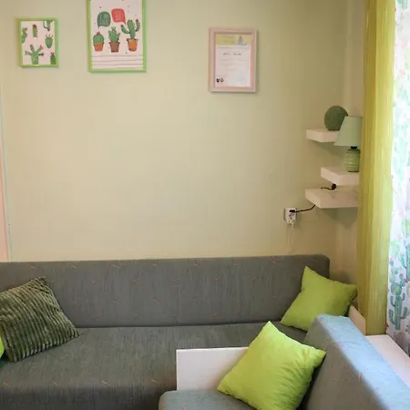 Apartment Cactus - Unique And Cozy House